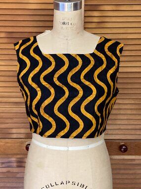 African Batik Print Cotton Crop Summer Top Buttons in Back